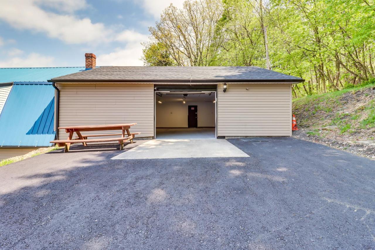 Lansford Vacation Rental Near Pocono Mountains! Barnesville Exterior photo